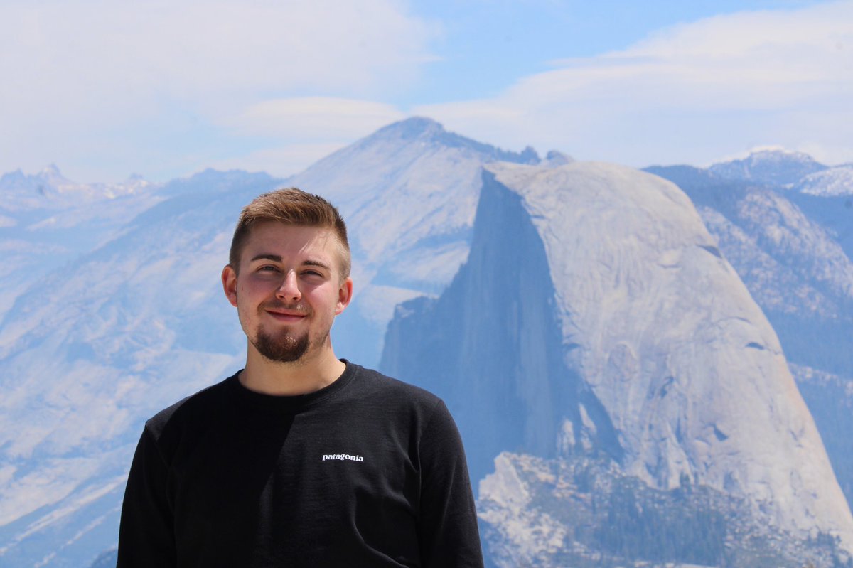 benwalter__'s tweet photo. met a member of the LDS who did his mission in west lafayette on top of a mountain. he took this photo of me https://t.co/EVVn3lLhO5