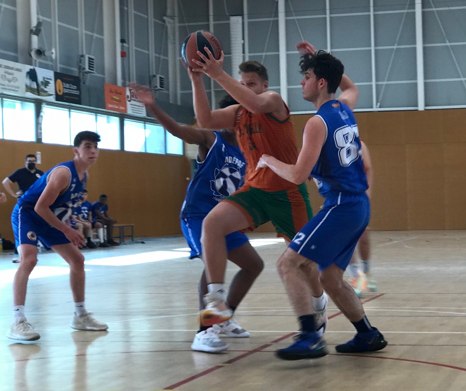 Club Bàsquet Calella tweet media