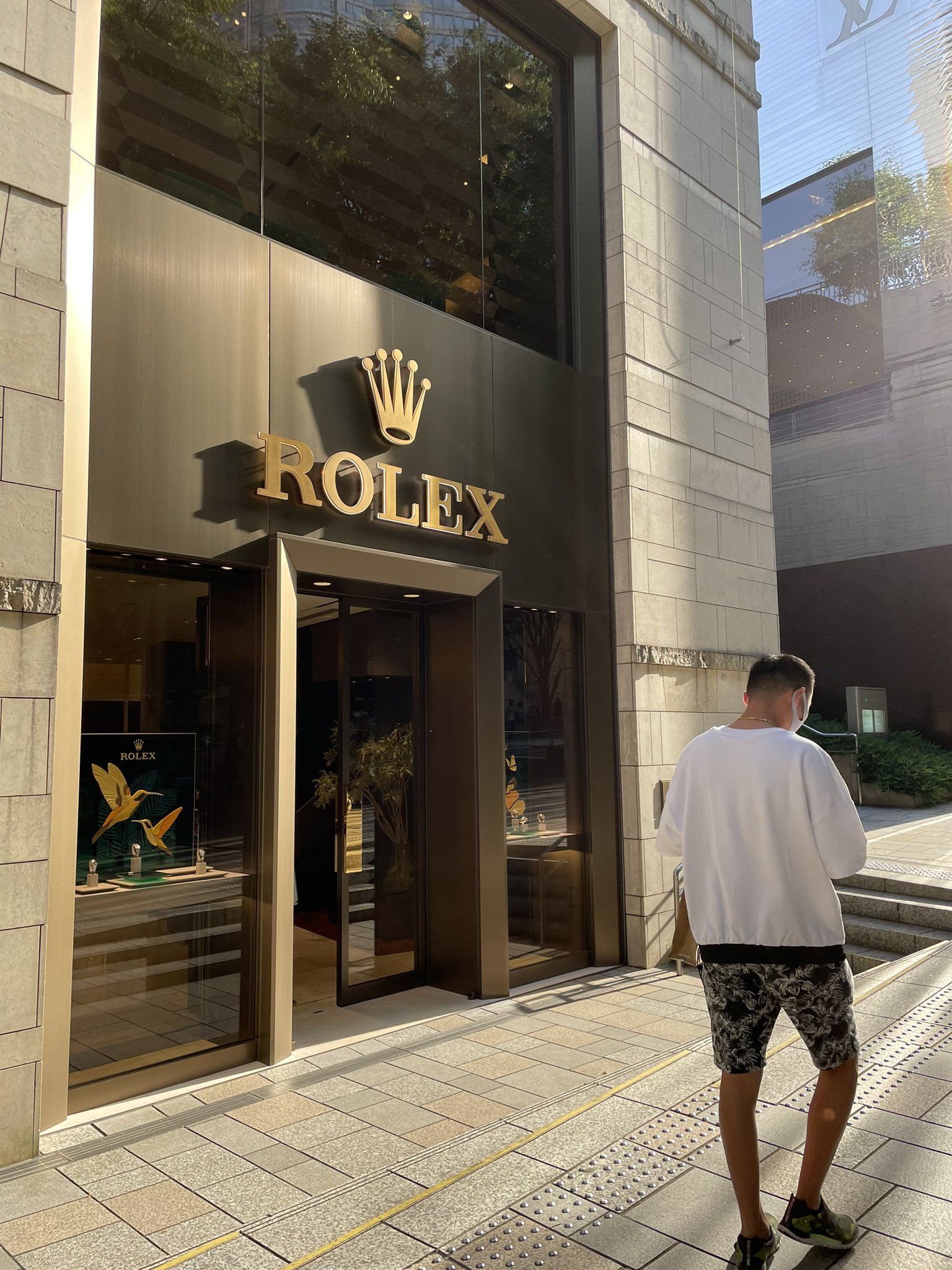 おかわりさん 通信系会社経営 ロレックスマラソン六本木編 スポーツモデルが展示されていたのでびっくりしましたが 展示で販売不可とのこと ロレックス 六本木 東京 スポーツモデル デイトナ サブマリーナ T Co Ljddprnfni Twitter