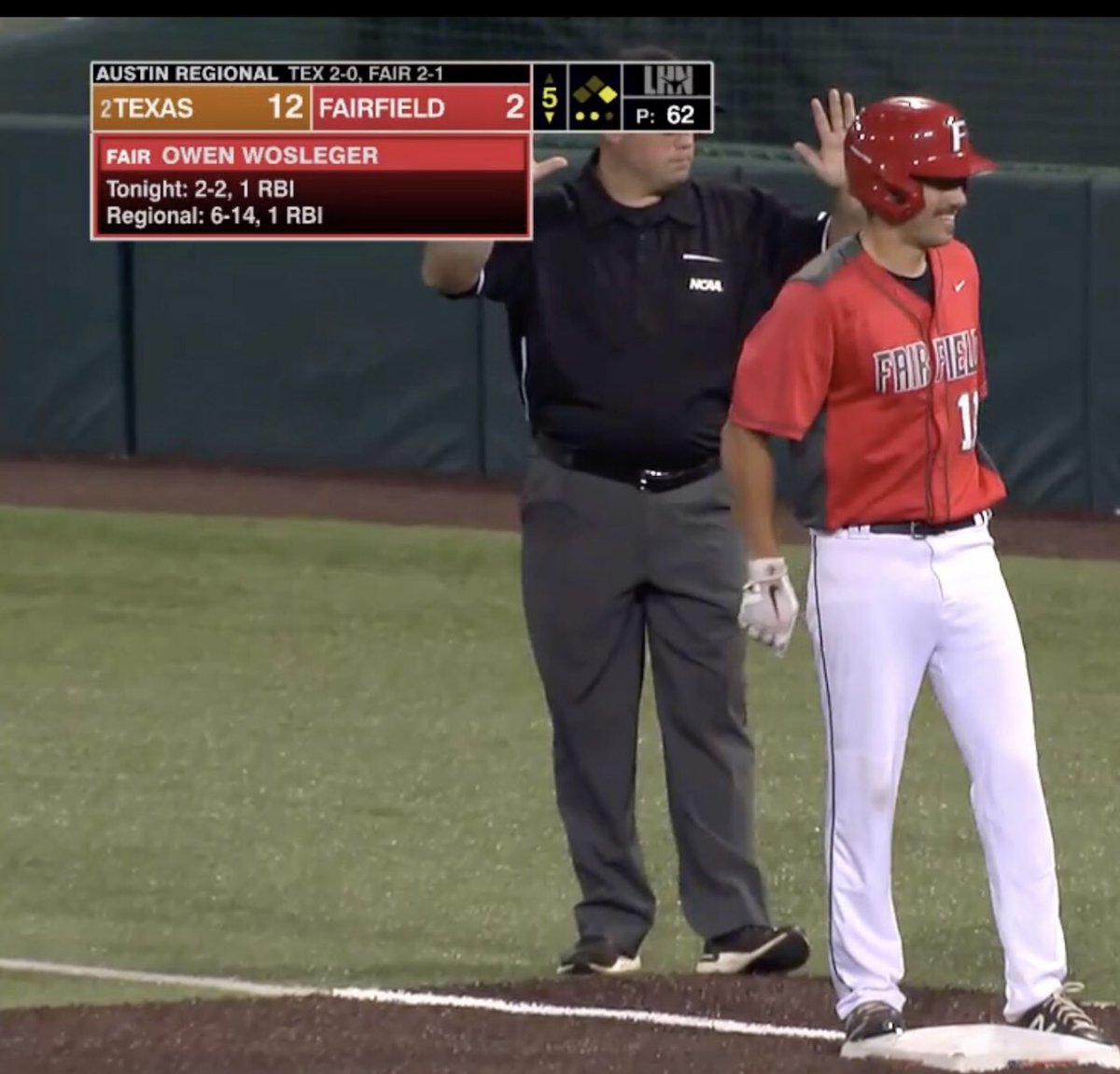 frozenrope8's tweet photo. A hit in every regional game on the big stage. Three total versus Arizona State, two versus #2 Texas. Yeah. I’d say he can play. And, yeah, I’m bragging a bit. Great way to finish @otown88 #proudparents https://t.co/El7nIF2TA0