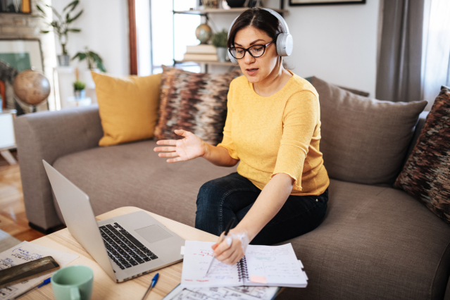 RENGAsolutions's tweet photo. Words matter, but how they're said is just as important. Try these 3 communication tips for communicating with #empathy so that arguments can be mitigated, and productive connections with co-workers can be built in @Thrive. #FutureofWork #leadership https://t.co/7daA9oImTz https://t.co/uAQsI3PL7N