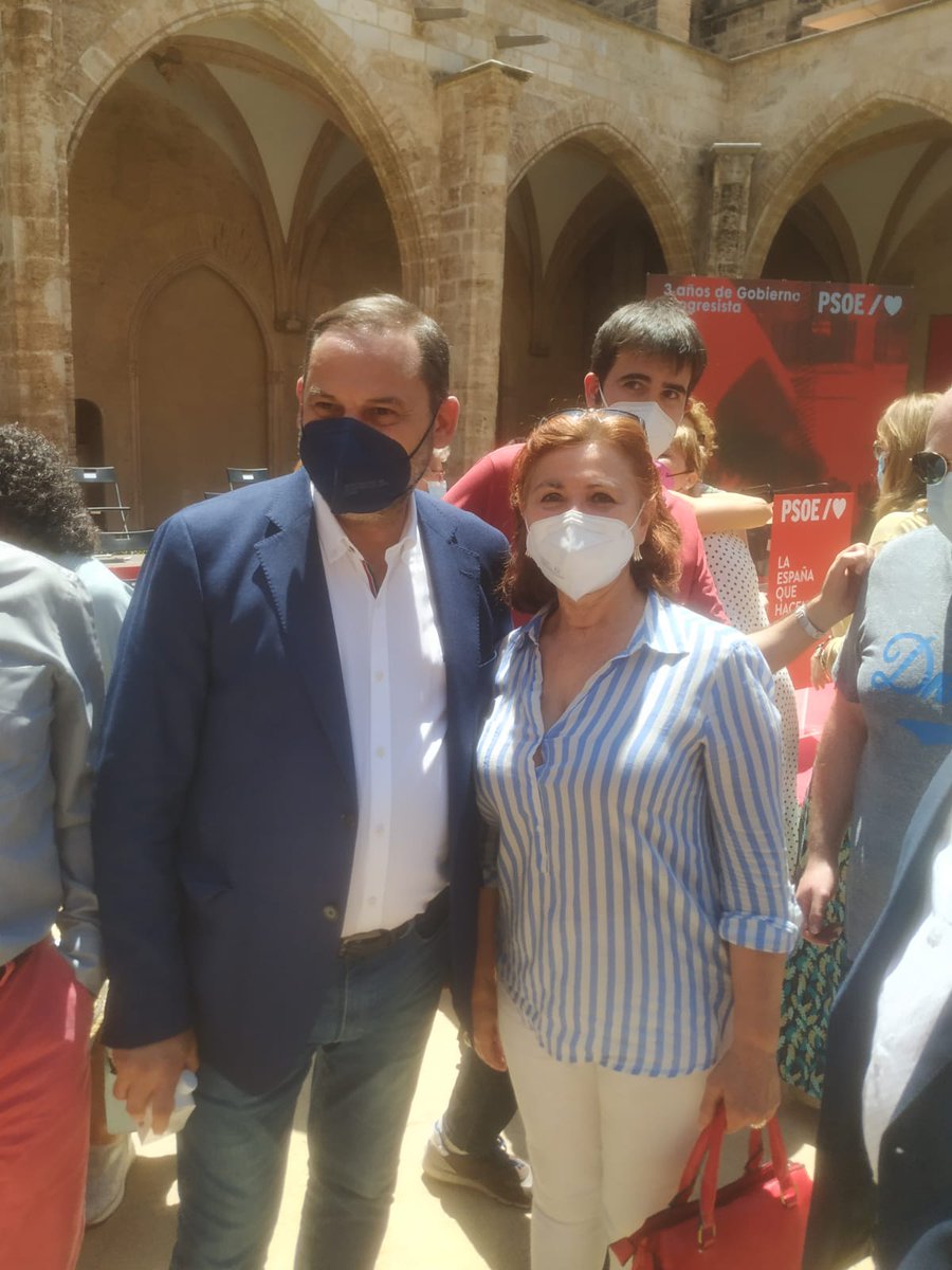 psoebetera's tweet photo. El PSPV-PSOE Bétera este diumenge a la celebració dels 3 anys de Govern Progressista. Amb @abalosmeco, @ximopuig i @mercaballero2.
#PSOE
#GovernProgressista https://t.co/RVMktFy8e9
