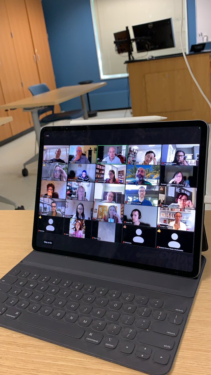 tannerhuffman's tweet photo. #SIARM Excited to start the week with this incredibly accomplished group! https://t.co/07q0kaebYA