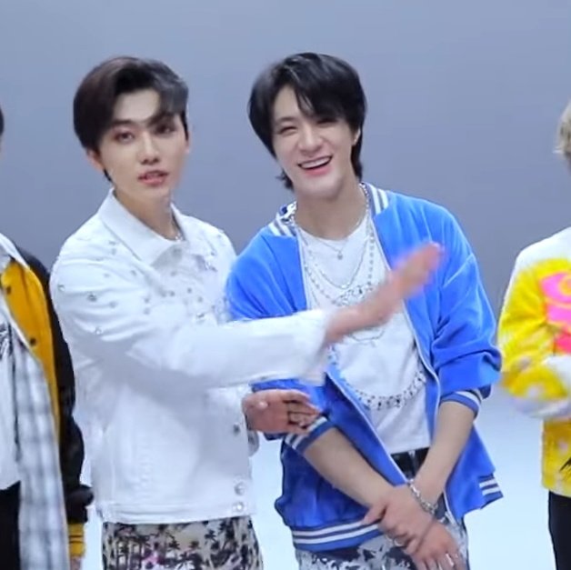 Nomin_nojam's tweet image. เจโน่โลกเอียงจนคิดว่าแจมินเป็นแม่เหล็กแล้วนะเอาดีๆ555555555555 #nomin