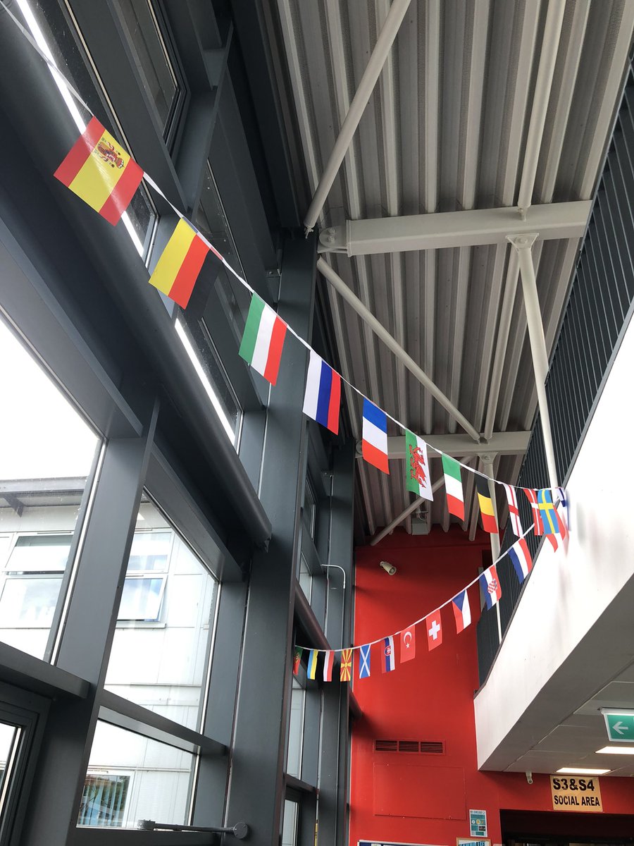 StDavidsHShwb's tweet photo. Big week coming up…⚽️🏆👀

#EURO2020 
#LearningThroughFootball 
#StDavidsIDL https://t.co/BMjAMVkwZ8