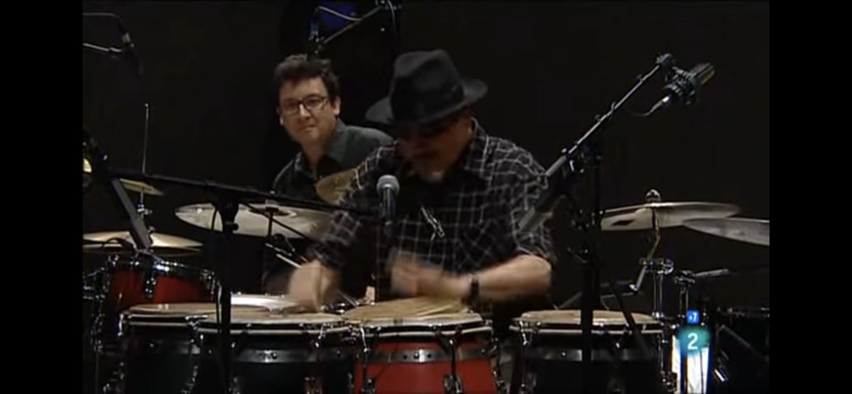 TheJazzHerald's tweet photo. @grbenny @farley697 @DShojiNakamoto @PaulJHomer @zenbabesque @omackson @alexeirdiaz @robklippel @carolyn_kane @hounddogjack @KalineCountry @NapjemiJr @JackPribek @TheJazzSoul So! Ended the night w/#ThunderThumb #WesMontgomery covering @thebeatles and started today w/ #JerryGonzalez massaging the cueros.
https://t.co/xLQfYl4D18 https://t.co/SM9gO3ALkG