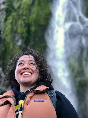 uiowa's tweet photo. Undergraduates are integral to the research and creative scholarship at the University of Iowa. They are able to research issues such as:
➡️Flint Water Crisis
➡️Diabetes
➡️Pancreatic cancer
Meet a number of Hawkeyes who are working to change the world: https://t.co/3P7xbFelHN https://t.co/FAU9Qiespt