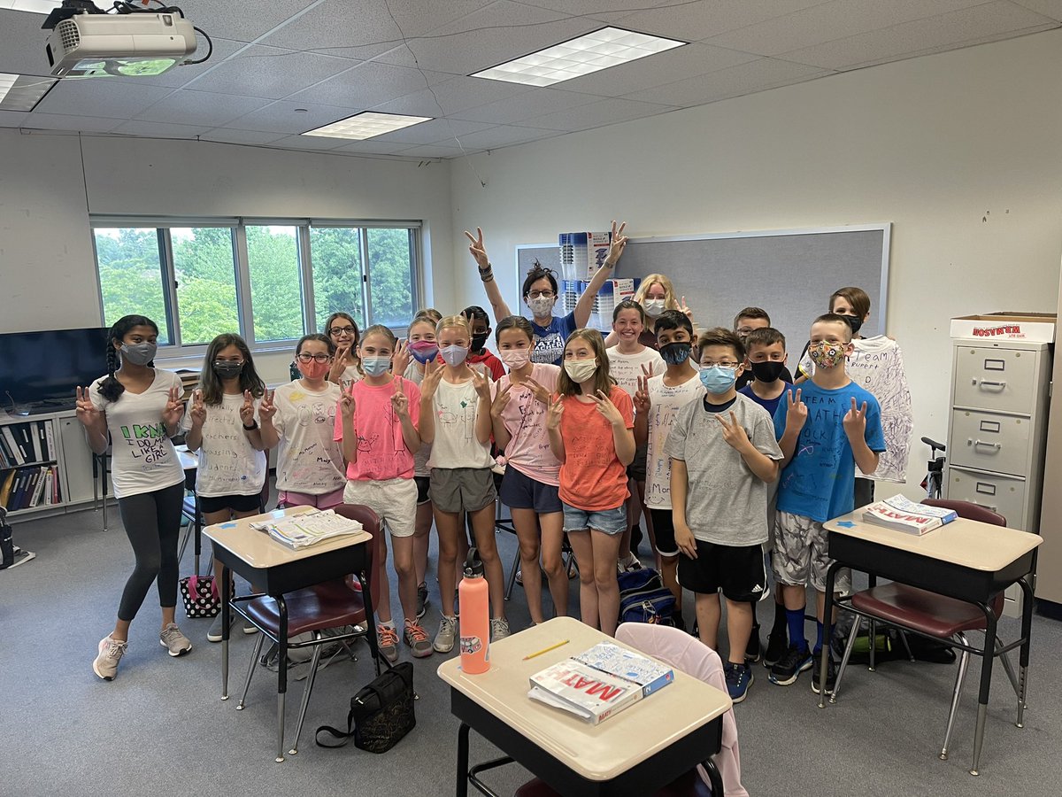smarticle_teach's tweet photo. Our MATH COMMUNITY... celebrating these special humans! With dedication, perseverance, community, & laughter they found success🌟! Thank You for one of the BEST YEARS of my career🤓✌️💜#mathpassion #mysmarticles #gratefulgratefulgrateful @SkippackE @PV_Schools https://t.co/CQI00GxA4d