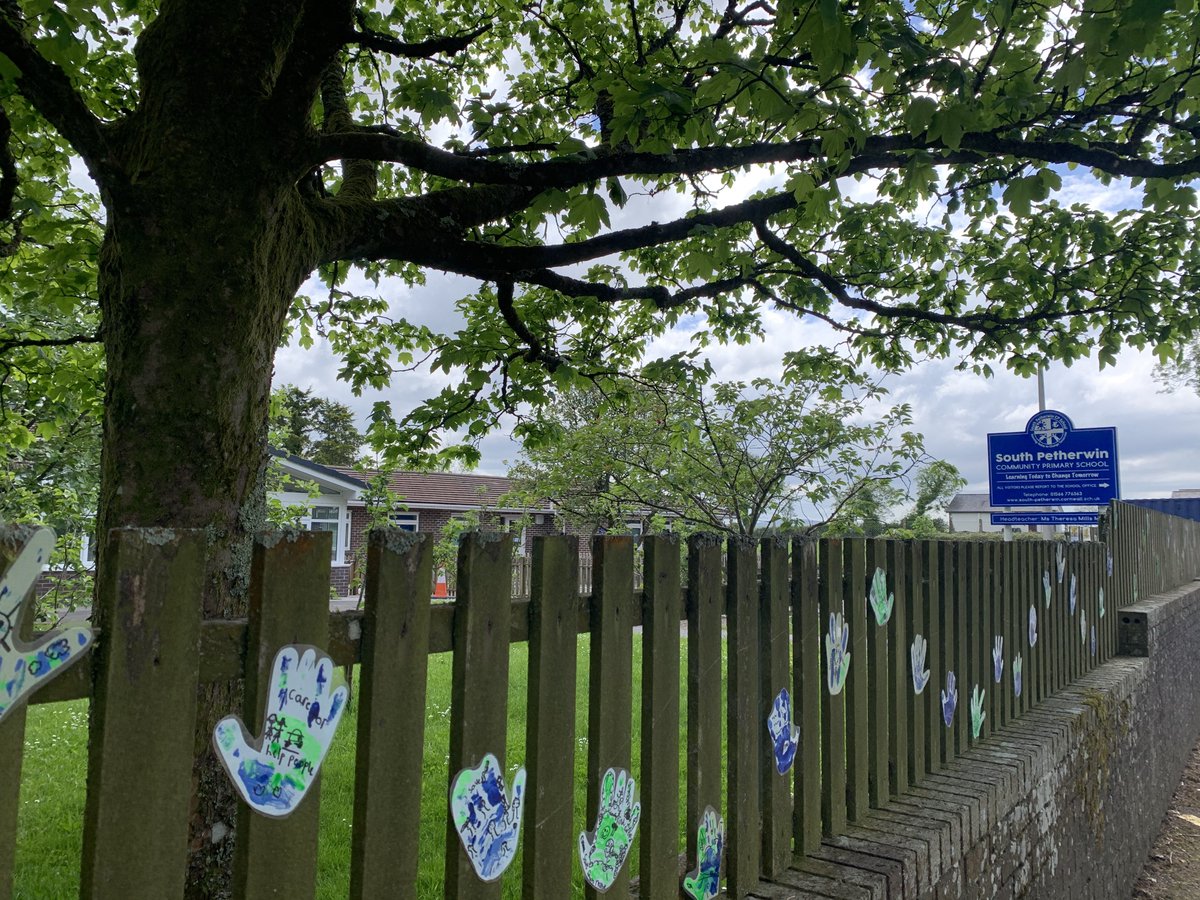 Pupils at South Petherwin Primary, Launceston, Cornwall, supported #christianaid by setting up a #waveofhope to #crackthecrisis - let's make sure the G7 hear their voices!
