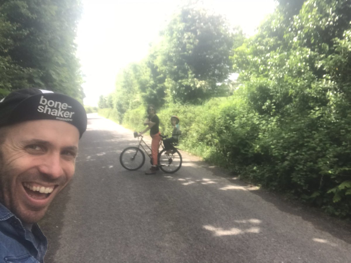 Found a beautiful back road from Ballinascarthy to Shannonvale yesterday - narrow roads and no traffic - a perfect example of a #rotharrides <a href="/cyclistie/">Irish Cycling Campaign</a> road! Where have you adventured this long weekend?