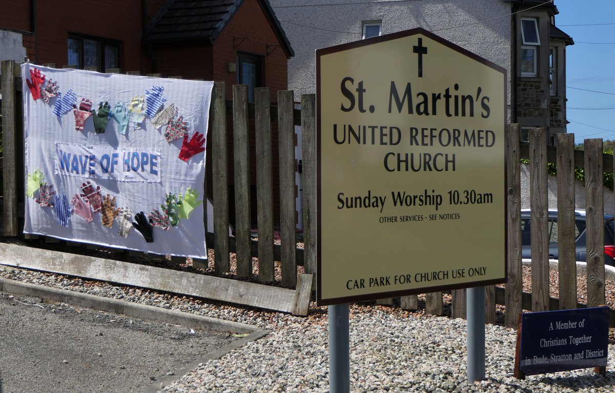 On the north coast of Cornwall the #waveofhope has been raised at St Martin's URC in Bude - working with #christianaid to #crackthecrisis...