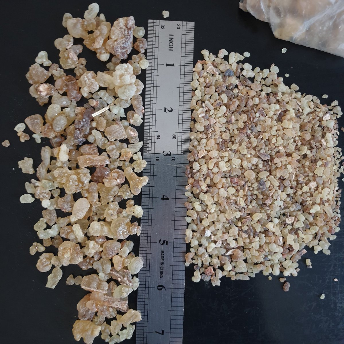 ExportMetro's tweet image. What is Loban (Gum Benzoin)? 

Gum Benzoin is known as Loban in Arabic. Loban has antiseptic, anti-inflammatory, anti-depressant, analgesic, astringent, expectorant, and stimulant properties. Besides this, Loban is used medicinally in the treatment of health-related problems.#gum