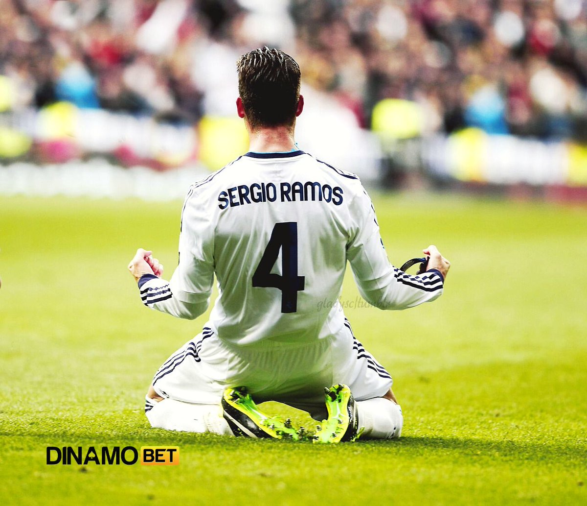 под номером четыре. под номером четыре. под номером четыре. номера игроков в футболе. под номером четыре.