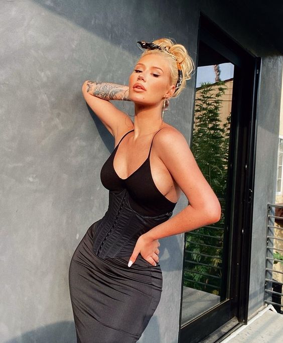 Happy Birthday to the gorgeous Iggy Azalea  