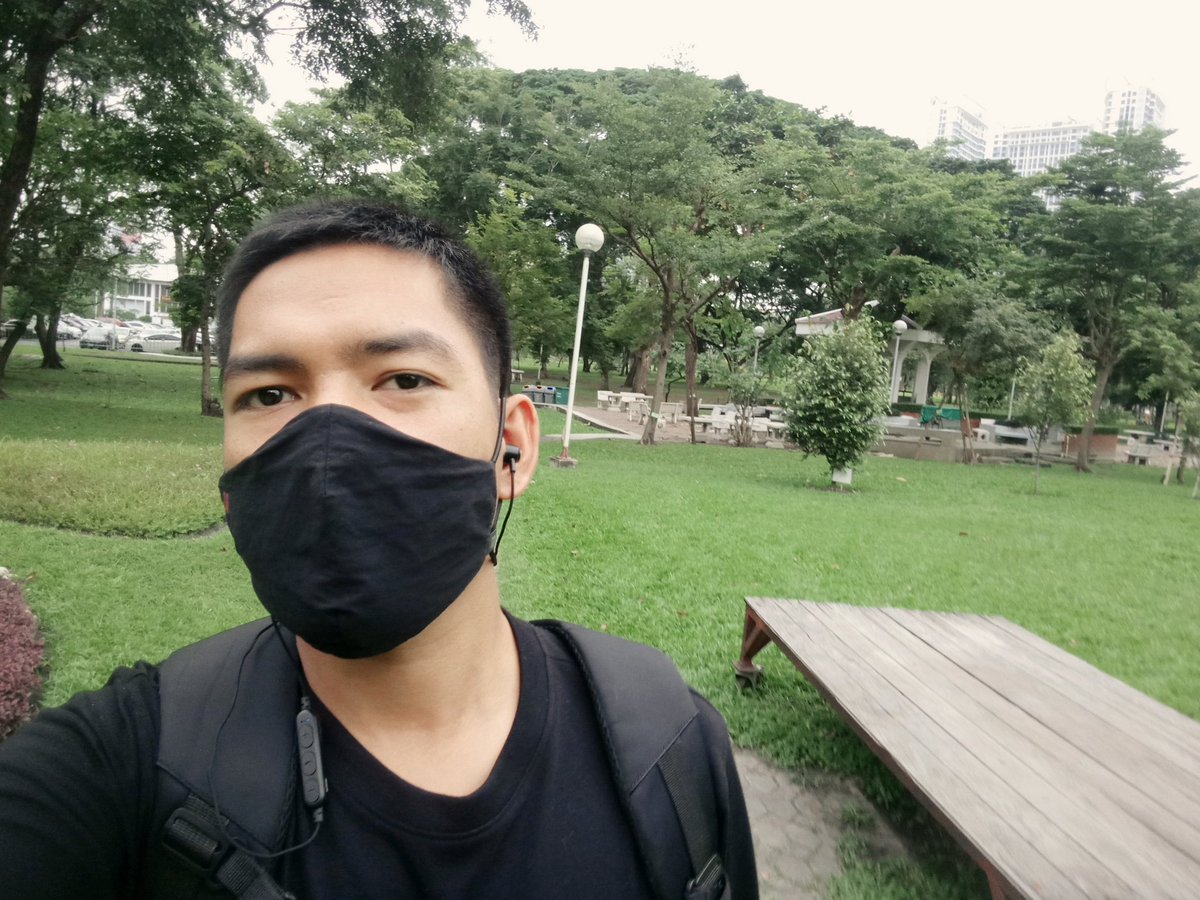 LEK_MRSECRETARY's tweet photo. เที่ยวทิพย์ไปพลางๆ รีบเปิดเหอะ อยากเดินชิลล์ๆ เหงานะเนี่ย #หนุ่มเลขานุการ #SECRETARYMEN https://t.co/br1K8xD1wb