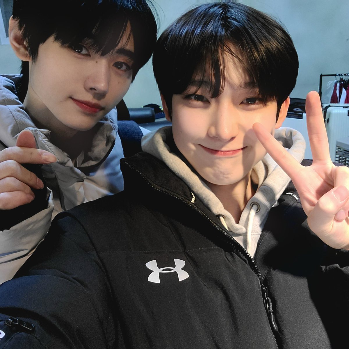 ًclosed (@linosfever) on Twitter photo 