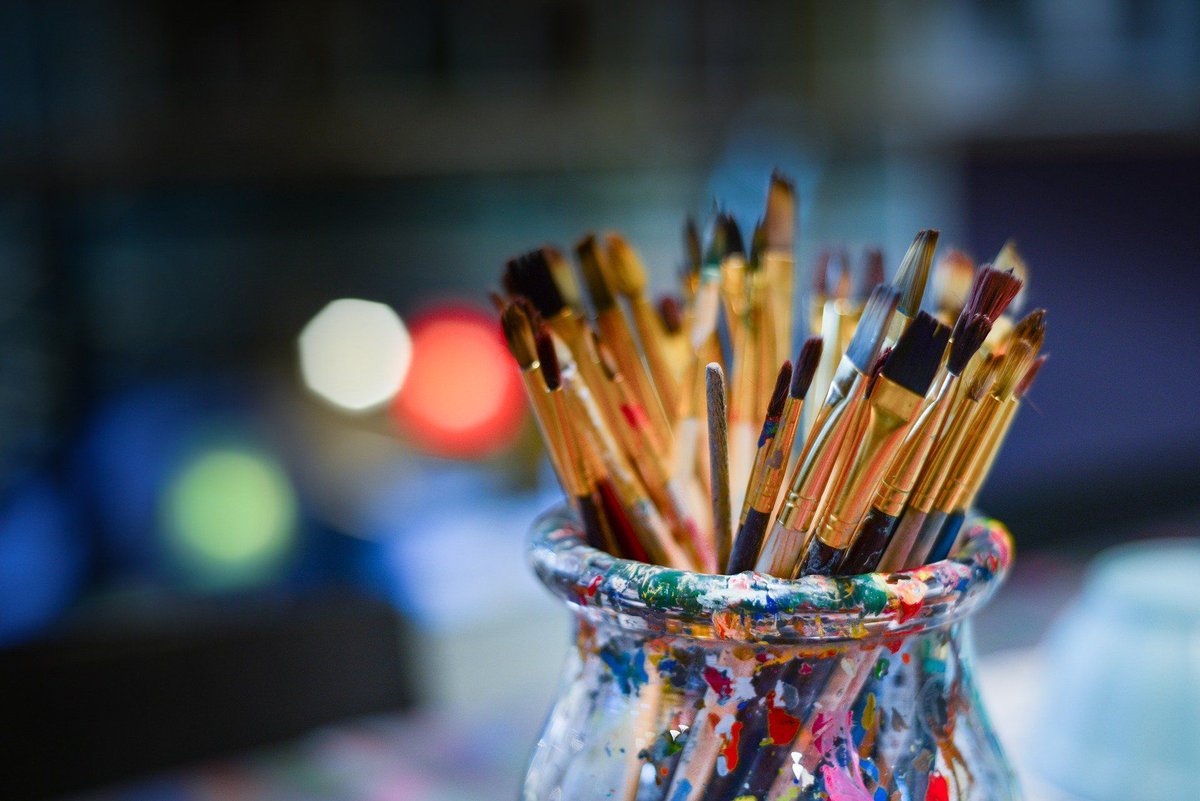 Some of us just need to create! Want more freedom and flexibility in your artistic education? A TDSB alt school might be right for you. Check out the alt schools website and hit the "I Want More Art" button! buff.ly/3icmei4