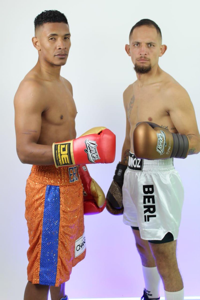 mmafanecuador's tweet photo. Erick Bone y Andres Muñoz boxeadores ecuatorianos profesionales del Team Danger.
Encuentra todos estos implementos en @thecagefight https://t.co/JP6j3QJeMg