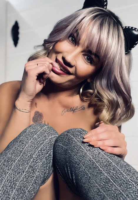 Dropped something really exciting on this page - https://t.co/0jhbfS994I Did someone say #s#xtape?  Follow<a href="/tag/monday"class="tags"><span>#monday</span></a>