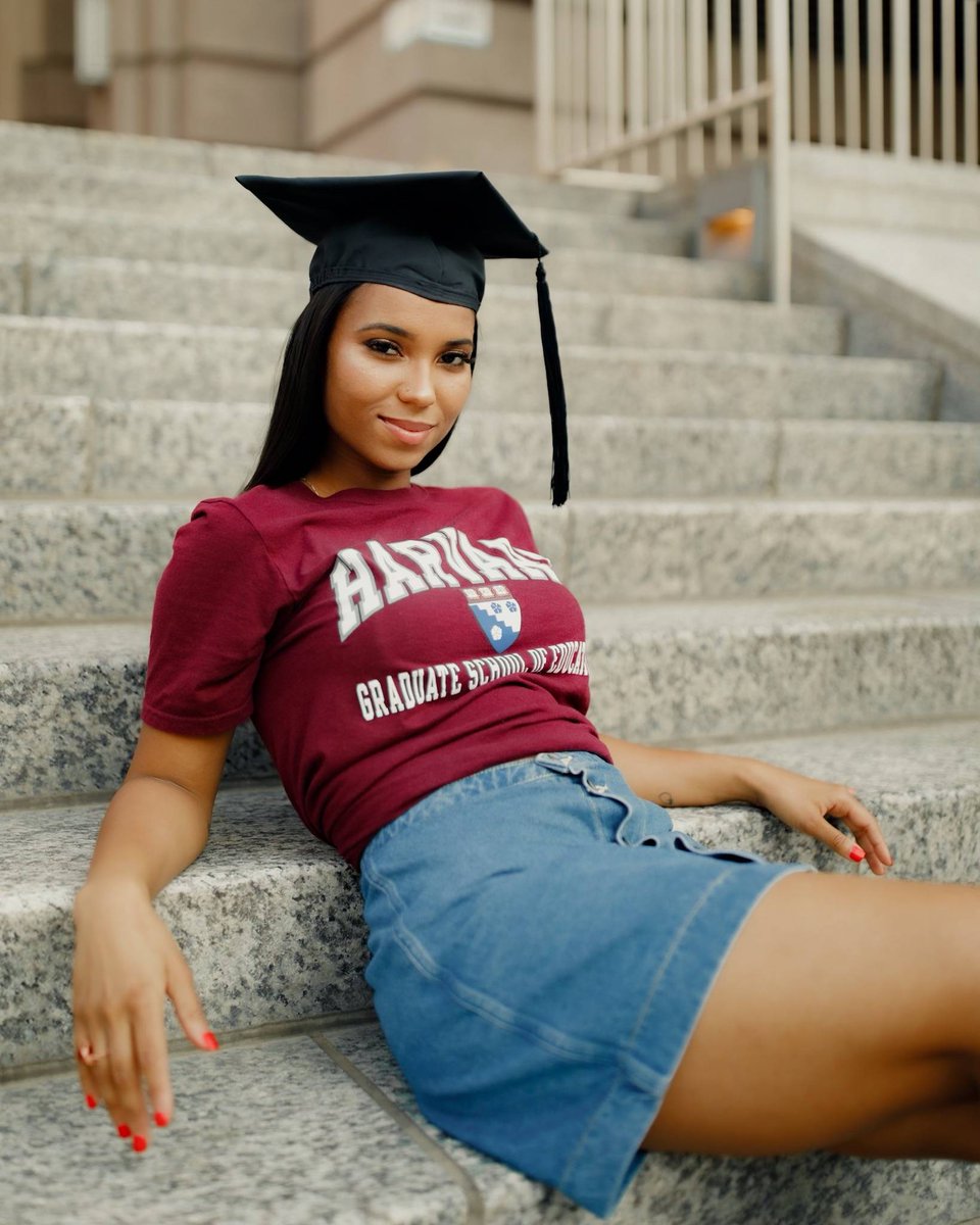 RCFATL's tweet photo. Congratulations to Ryan Cameron Foundation Leadership Academy college graduate, Romie Williams. Romie received her Master's degree from Harvard University's School of Education! #goals #RCFLA #RyanCameronFoundation #collegeandBeyond #RCFeducates https://t.co/qShB1tj2TV
