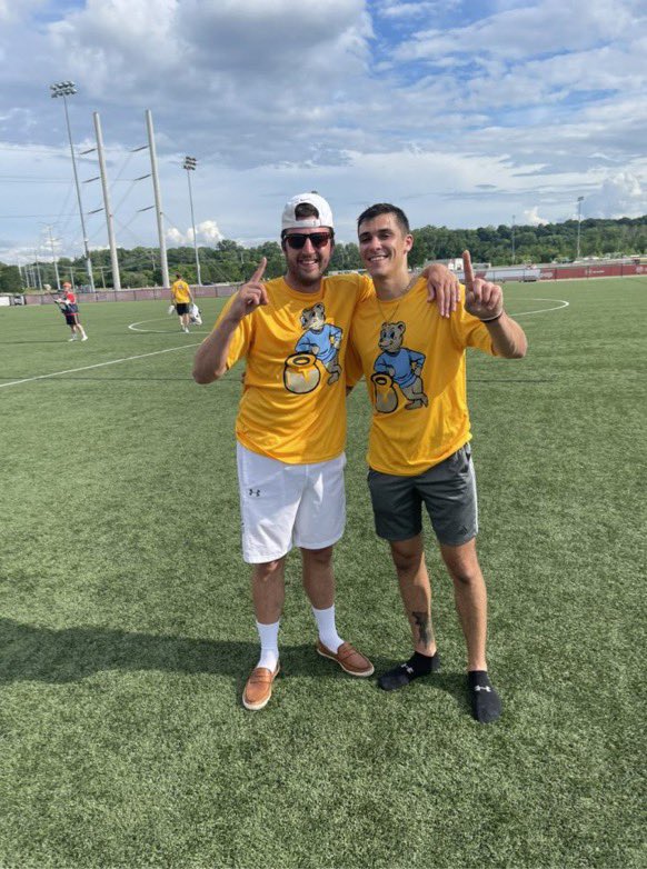 Congrats to our week 1 Beary Good Game winners! <a href="/BungieCord15/">Benj Besancenez</a> <a href="/maxtroha/">Max Troha</a> . These guys are Beary Good!