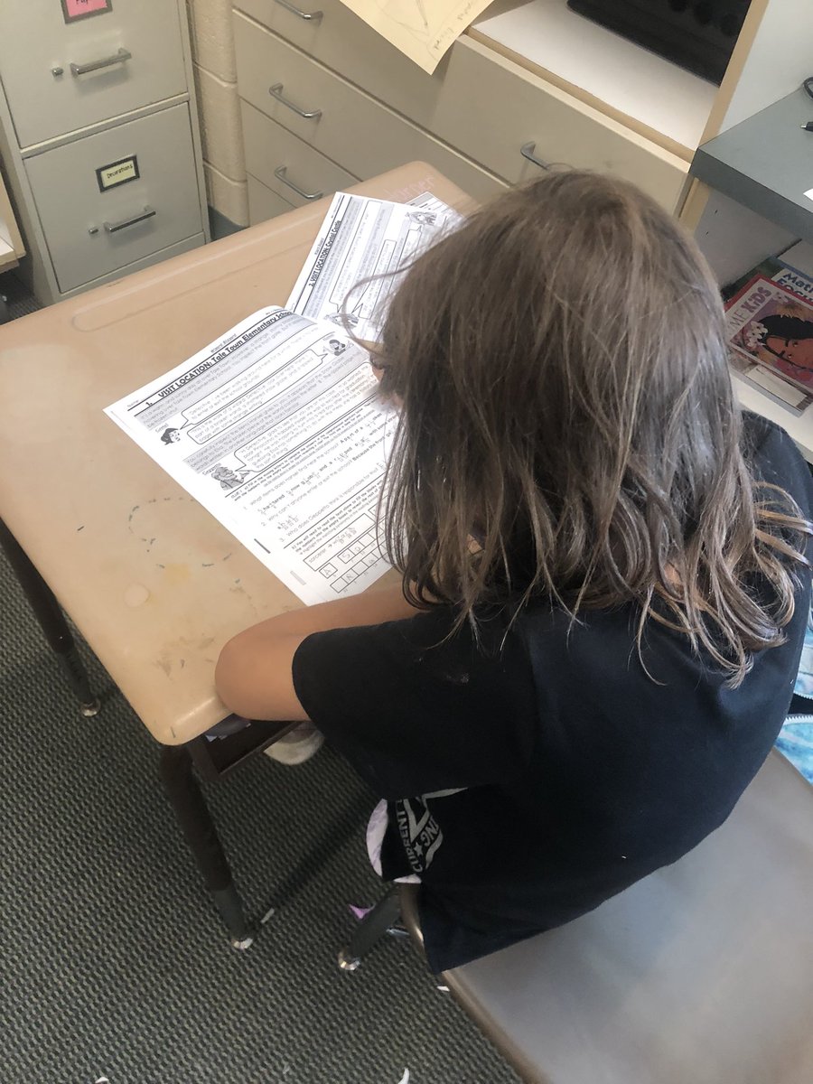 MrsKriza4's tweet photo. Working on a reading review escape! https://t.co/Eh3fLR4e7I
