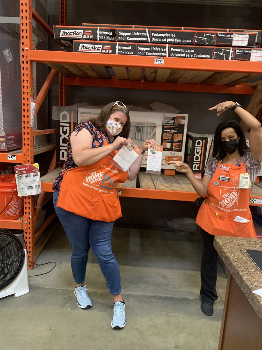 Shaina M-Collins tweet media