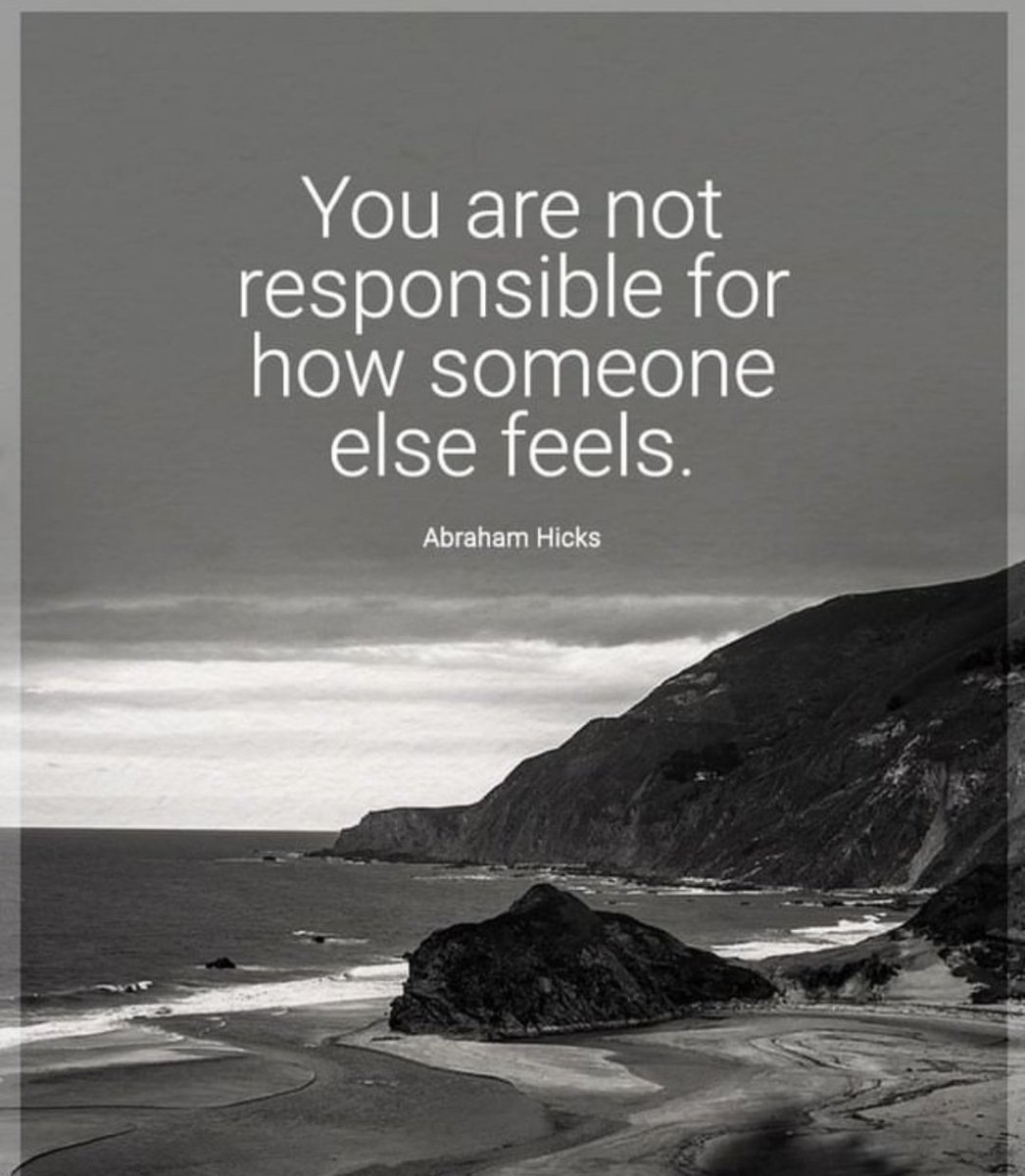 SeaSun_Alas's tweet photo. "You're not responsible for how THEY feel. Take that pressure off your shoulders". 
That's right! I feel lighter already 🙆‍♀️ https://t.co/GaXXHU2gtH