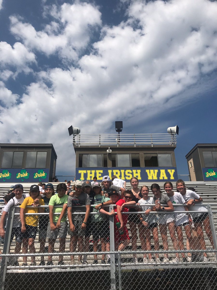rosemount_ms's tweet photo. 6th grade Track and Field Day! #RMSIrishWay @ISD196schools https://t.co/dWeOZlhDdM