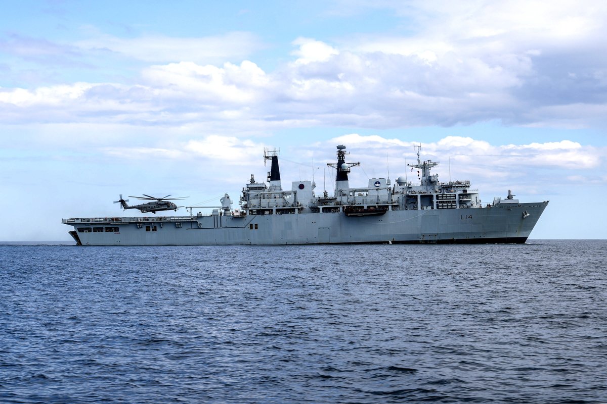 RoyalNavy's tweet image. It&apos;s time for #Baltops50...

Royal Navy ships and @RoyalMarines of the #UKResponseGroup have joined forces with 17 @NATO allies and partners as the largest exercise in the Baltic Sea swings into action.

#WeAreNATO  

🇧🇪🇨🇦🇩🇰🇪🇪🇫🇮🇫🇷🇩🇪🇮🇹🇱🇻🇱🇹🇳🇱🇳🇴🇵🇱🇪🇸🇸🇪🇹🇷🇬🇧🇺🇸

ow.ly/yOmk50F4KFi