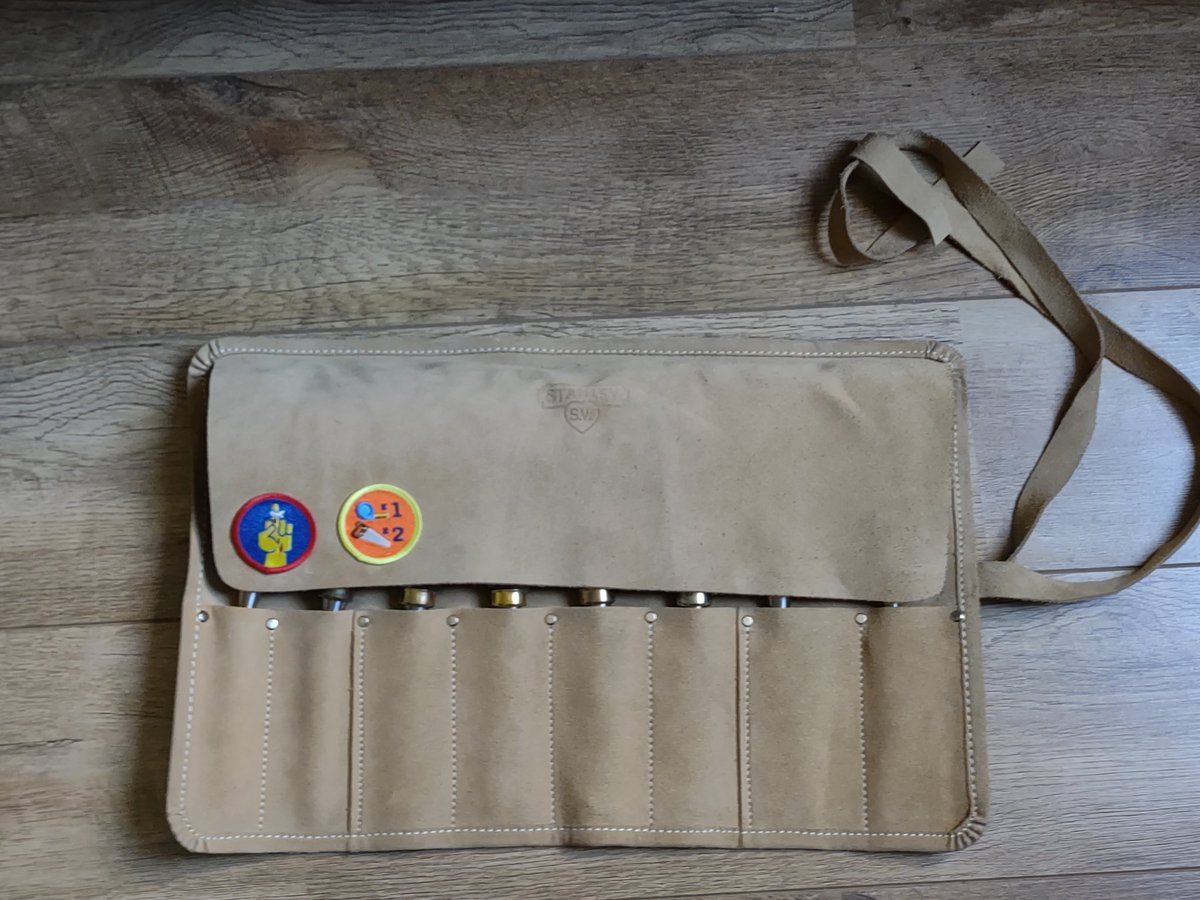 ZarakZoulix's tweet photo. Added 2 badges to my chisel bag ordered some more @testedcom @donttrythis https://t.co/j5kbBnPAw1