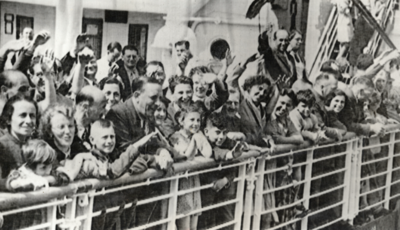 DejongeSusan's tweet photo. A big thank you to our guest speaker from @TourForHumanity for providing a Canadian context of the roots of hate, including a connection to the MS St. Louis in our novel study, Refugee by @AlanGratz #KNOWLEDGE #empathy #Action https://t.co/tpwtDE9eyZ