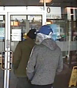 RNC_PoliceNL's tweet image. ⚠️SUSPECTS⚠️ Please view these images of two suspects involved in a robbery at a bank on Newfoundland Drive just after noon today. Please contact the RNC at 729-8000, or @NLCrimeStoppers to provide information anonymously. #YourRNC #nltraffic