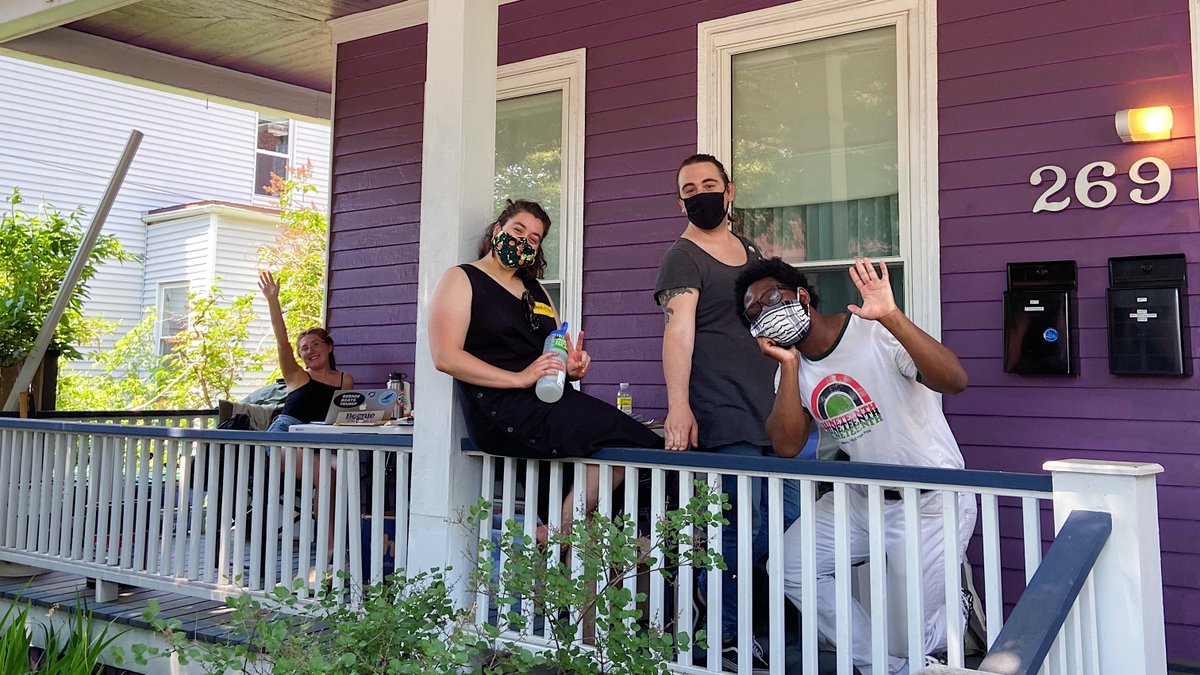 We had so much fun canvassing this weekend with fellow At-Large candidates @EveSeitchik and @WillieBurnleyJr ! Thanks @JTforWard2 for hosting us and shoutout to all of the incredible volunteers who persevered through the heatwave to help make the weekend such a success!