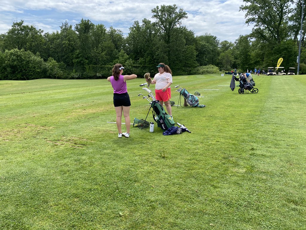 FHSGirls_Golf's tweet photo. 1st day on the range, great day of practice for the girls. #ItBuildsCharacter https://t.co/AbgRJjNwnb