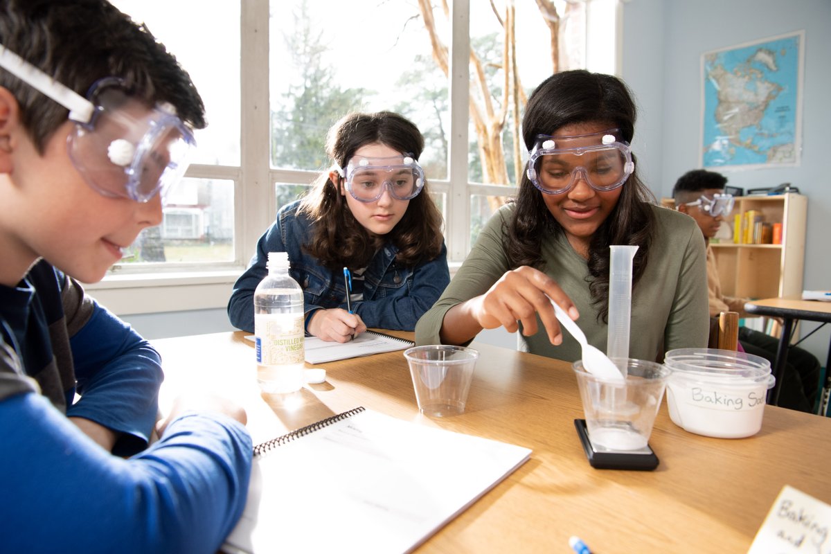 thephdscience's tweet image. PhD Science reflects a new way of thinking about science. It encourages students to move from just learning about science to actively actually doing science in a way that builds everlasting knowledge. Discover how our hands-on approach works: hubs.la/H0PKr9X0 #elemscience