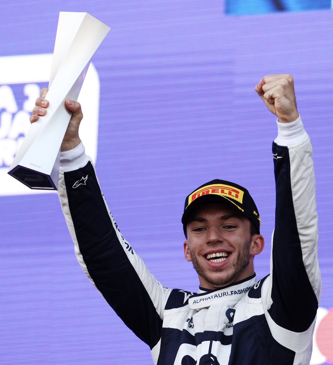 😁😁😁 P3 - Happy Gas