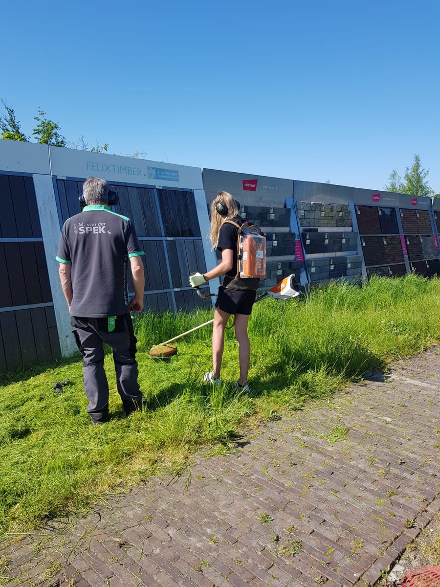 VMBOOnStage's tweet image. Jullie verder nog iets leuks gedaan vandaag? 

#beroepenfeest #digimatch #vmbo #vmbodoetertoe #lob #werkbezoek #doedag #wijgaandoor #hetkanwel