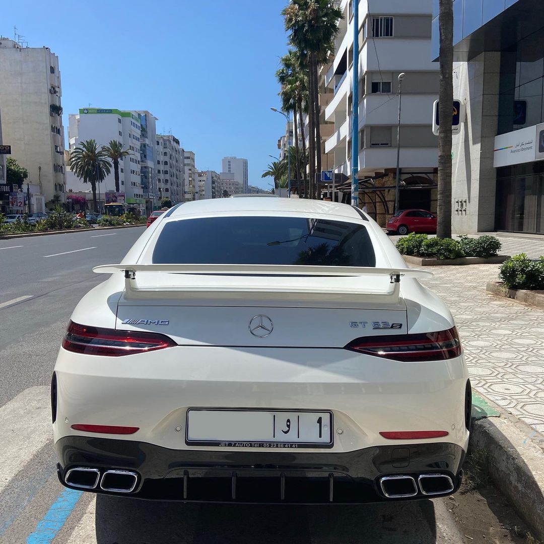 Nk_Cars's tweet photo. "J'ai commandé le dernier AMG blanc nacré" 🤍🦈 https://t.co/t2dOR1qtJg