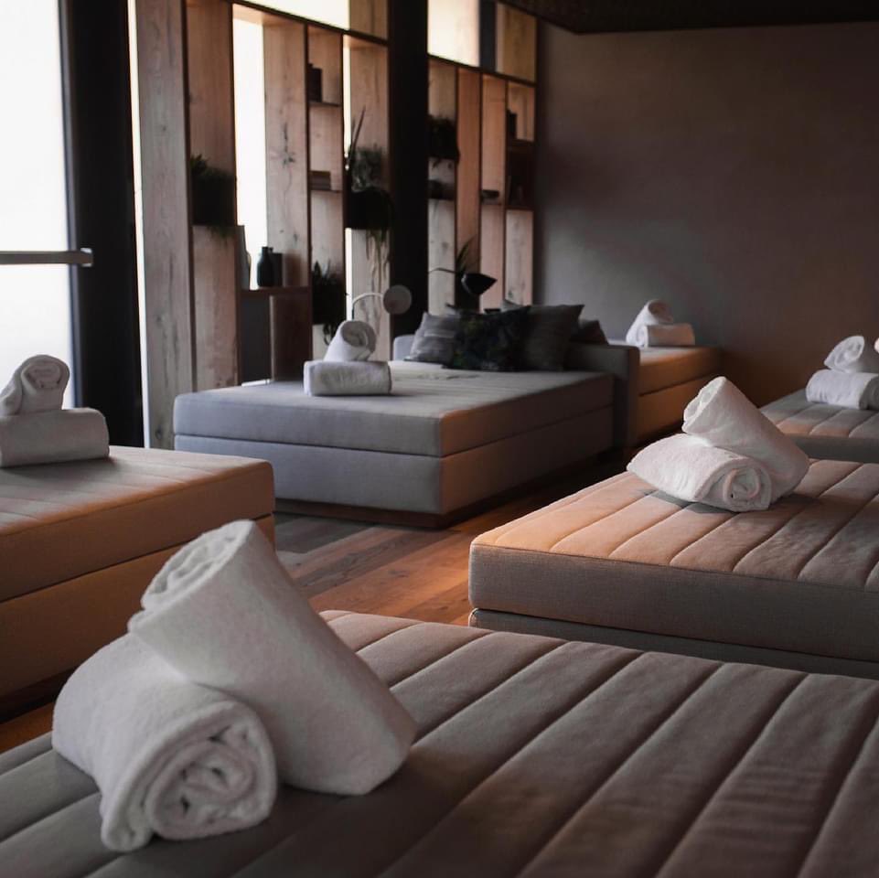 TheHideFlims's tweet photo. Time to #relax... 

#spa #wellness #hospitality #restaurant #hotel #hospitalityindustry #luxury #travel #poll @Design_Hotels @flims_laax https://t.co/QRoPKVwmyv