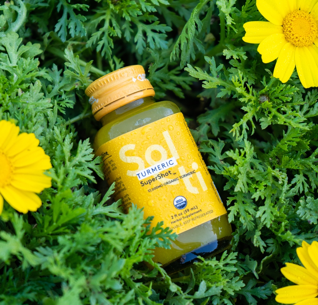 Functional SuperFood Immunity that is packed with 17,000MG of turmeric balanced with the delicious flavor of green apple and lemon 🧡 Enjoy the taste of Liquid Vitality!⁠ ⁠ #TastetheSuperFoods #organic #SuperShot #turmeric #DrinkSolti #LetYourselfShine
