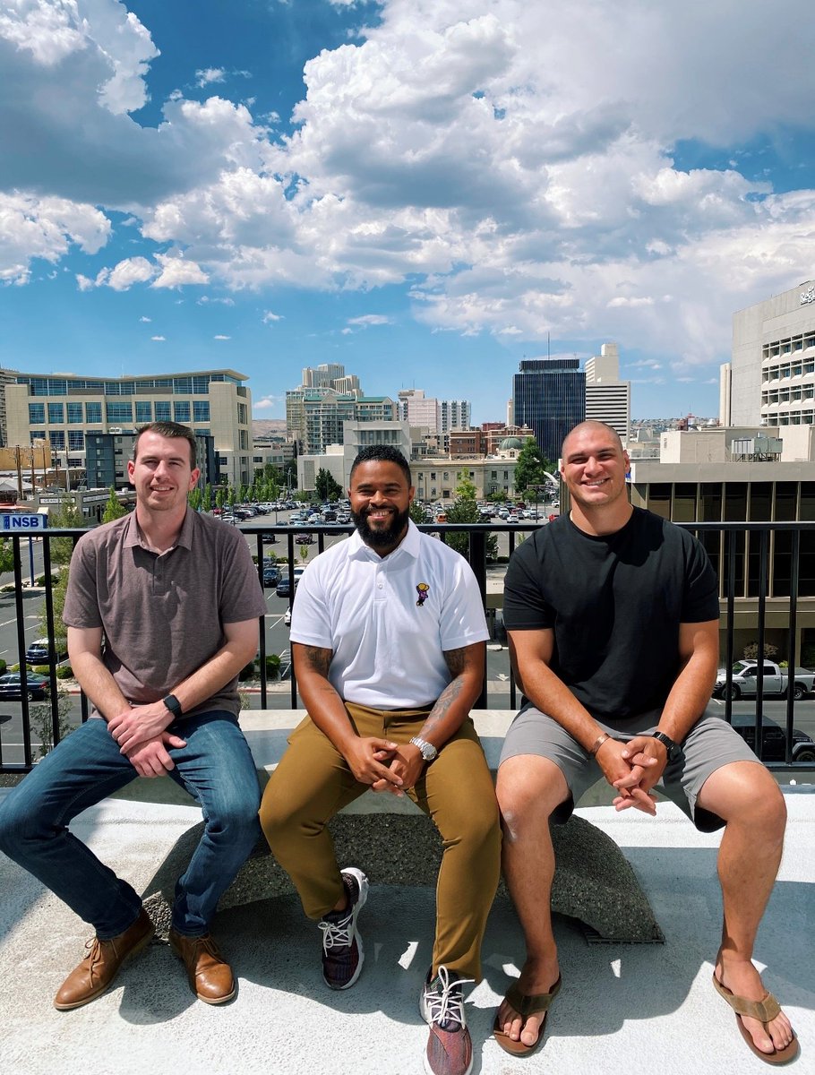 ITSLogistics_'s tweet image. 🏆These three gentlemen have recently been promoted to newly created positions. Lucas Arciniega has been promoted to Division Manager of Expedited. Michael Smith is our new Division Manager and Kevin Finn is our Carrier Relationship Manager. Congrats gentlemen! #PromoteWithin