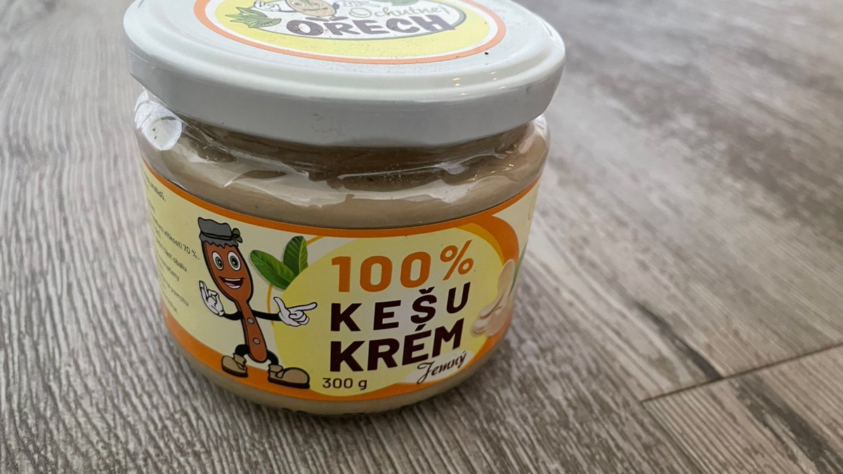 grasacz's tweet photo. Honí vás mlsná? Tak čtěte. Tohle je fakt spolehlivej pomocník 🤪 https://t.co/0MxOweqmU0 https://t.co/pvYRnNR2bm