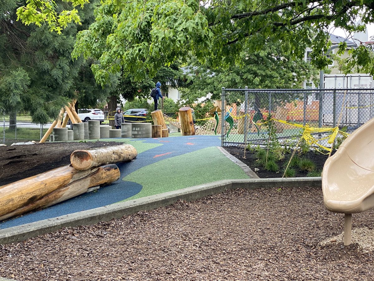 mtasi1's tweet photo. Beautiful new playground at Ridgeway Elementary .. Congratulations to everyone who worked so hard to make this happen! ⁦@NVSD44⁩ ⁦@RidgewayElem⁩ https://t.co/LCdak4qK1r