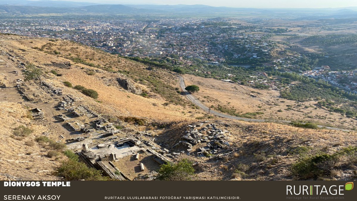 #Ruritage Uluslararası Fotoğraf Yarışması’nda "Dionysos Temple" isimli fotoğrafıyla ülkemizi temsil eden fotoğraf sanatçısı Serenay Aksoy'a teşekkür ederiz.

#DünyanınİzmirMirası #İzmirHeritageOfTheWorld #Bergama #Pergamon #Ruritageİzmir #İzmirZamanı #NefesAlanTarih 

<a href="/ruritage/">RURITAGE</a>