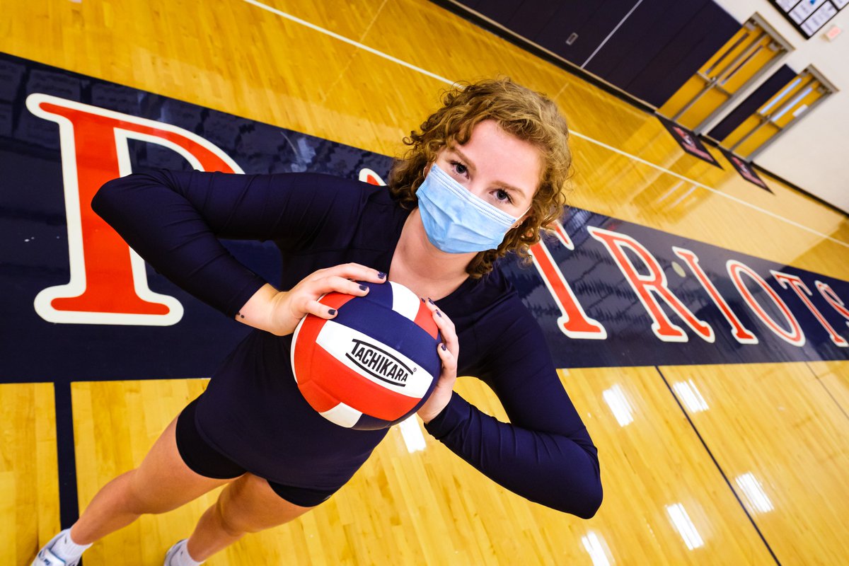 Our Senior Spotlight features continue with an inspiring story about an <a href="/apexfriendship/">2015</a> senior who overcame a daunting challenge and will play college volleyball! 👩‍🎓❤️🎉 bit.ly/3x3Je7c #WhatStartsHereChangesEverything #WCPSSClassof2021