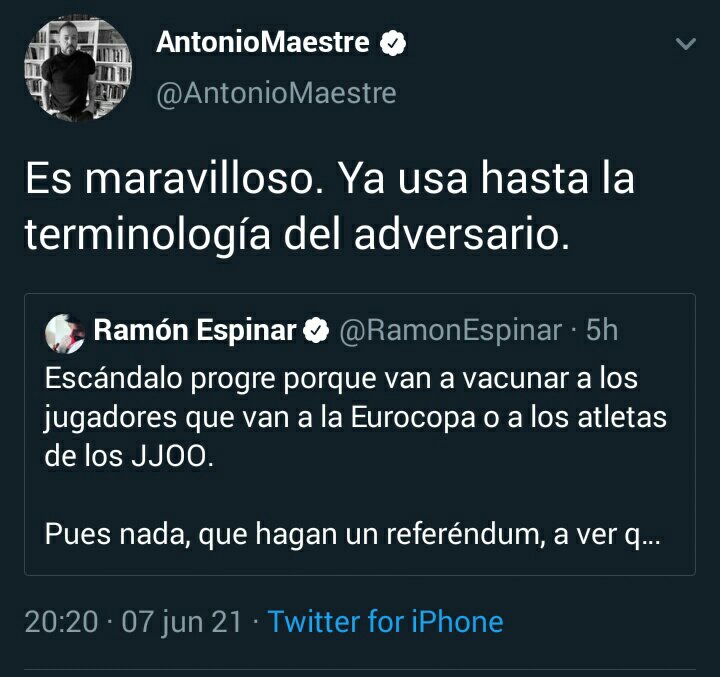 EscritorJCamara's tweet photo. Descubro que Ramón Espinar me tiene bloqueado justo cuando le voy a críticar. 😮 Ironías de la vida... 😂

"Escándalo progre", dice el mongolo... 😒 https://t.co/1Tr9ouGRLn