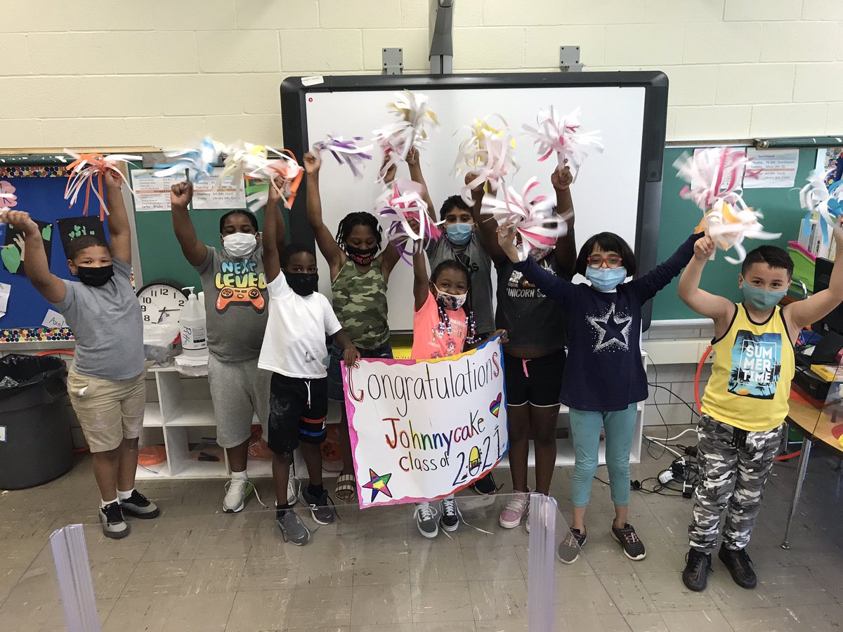 We’re so excited to cheer on <a href="/JohnnycakeElem/">JohnnycakeElem</a> 5th graders during their farewell parade! So proud!! #johnnycakejoy <a href="/BaltCoPS/">Baltimore County Public Schools</a>
