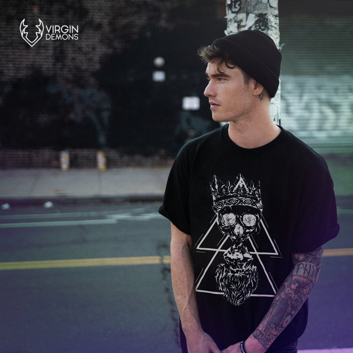 virgin_demons's tweet photo. 🔥¡¡20% DESCUENTO CAMISETAS!!🔥 
SHOP LINK! 👉https: // https://t.co/UeV18oCpR8 

#camiseta #descuento #descuentos #rebaja #rebajas #diseño #metal #alternativeclothing #hechoamano #etsy #etsyseller #clothing #apparel #ropa #smallbusiness #tienda #pequeñosnegocios #goth https://t.co/qweLxms9fj