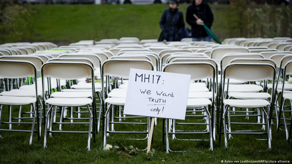 Их 17. Их 17. Эпизод 17. Их 17. Их перепутали в роддоме тай мендоза.